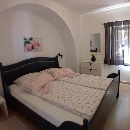 Vivi Studio Apartments Mali Losinj Phòng bức ảnh