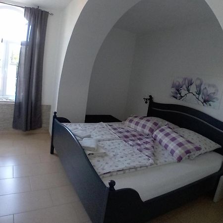 Vivi Studio Apartments Mali Losinj Phòng bức ảnh